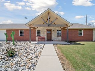 15375 N 247th Rd, Okmulgee, OK 74447