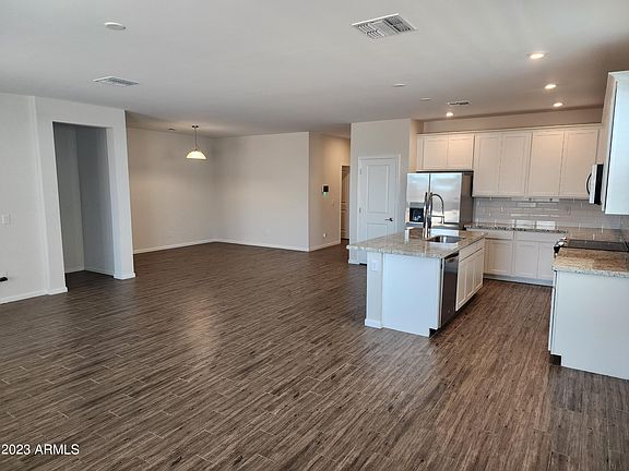 5th image of 17743 W VILLA HERMOSA Lane