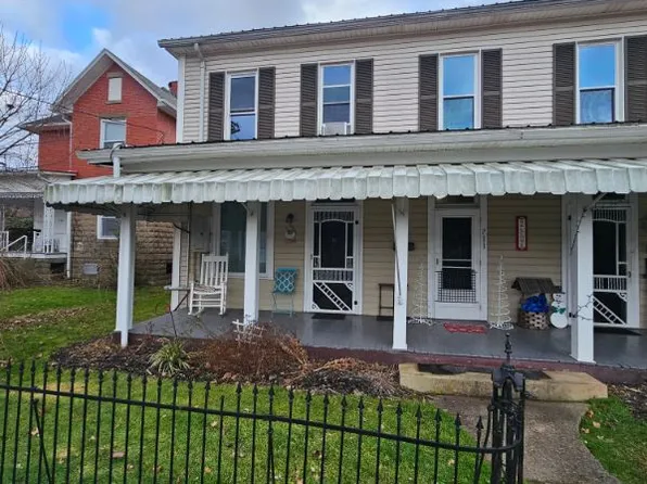 711 Main St #1, Sistersville, WV 26175