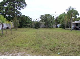 11207 Tango Dr, Bonita Springs, FL 34135