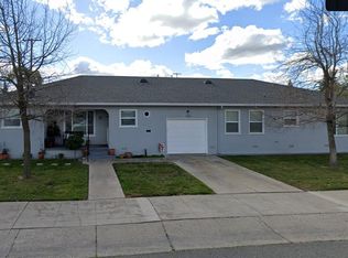 1220 E Pine St, Lodi, CA 95240