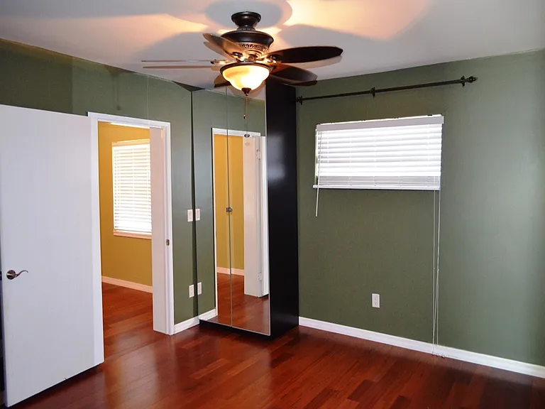 200 S Glenwood Ave — Photo 7