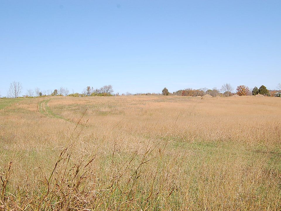 2nd image of 6 Chrisman Mill Rd
