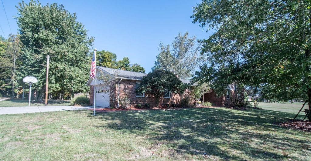 Real estate listing image