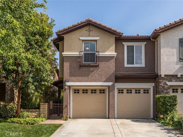 25618 Via Alisa, Valencia, CA 91381