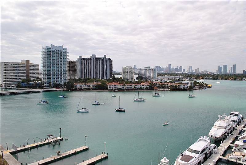 1st image of 1800 Sunset Harbor Dr APT 1202