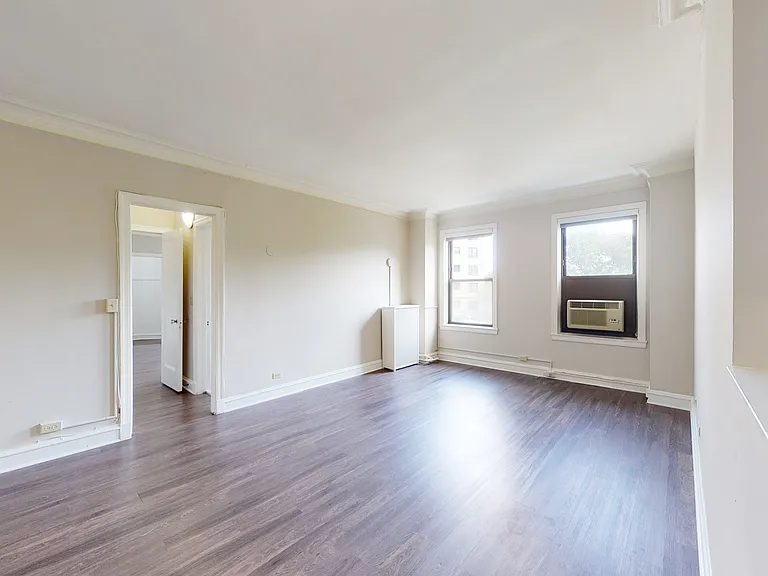 Dining/Living room