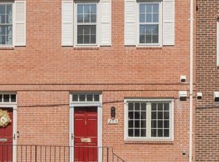 Centennial Row, Alexandria, VA 22314