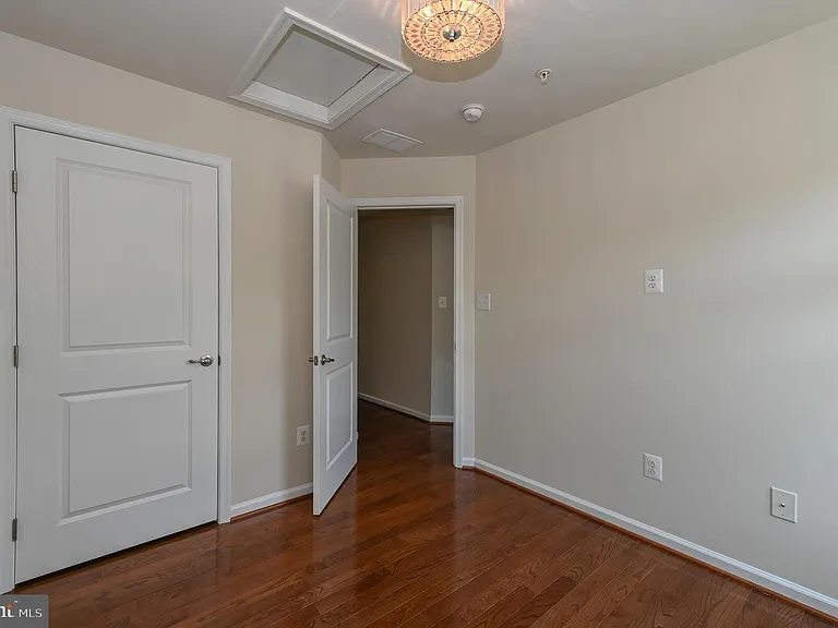 3707 Hansberry Ct NE — Photo 16