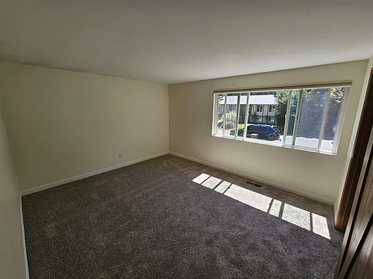 205 Dorado Dr NW — Photo 8