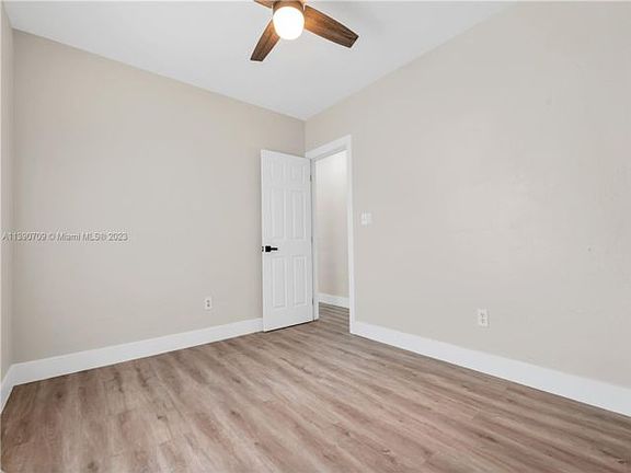 4th image of 1300 NE 180th St #0