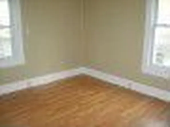 804 B St, Lenoir City, TN 37771
