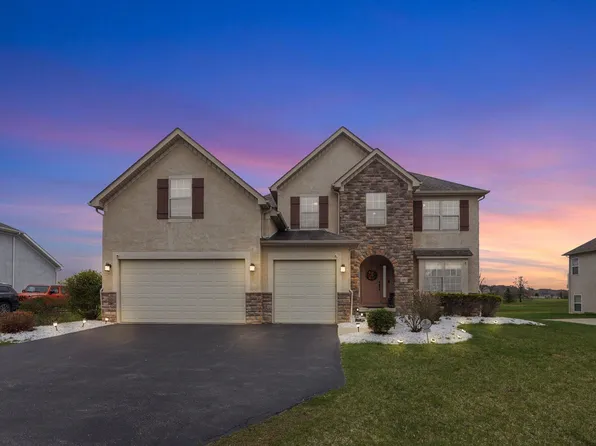 1592 Little Bear Loop, Lewis Center, OH 43035