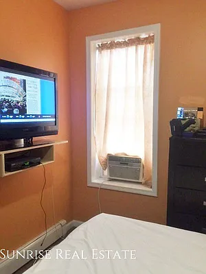 Rented by Sunrise Real Estate | media 7