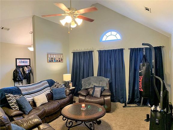 5th image of 2379 Heather Lynn Ln