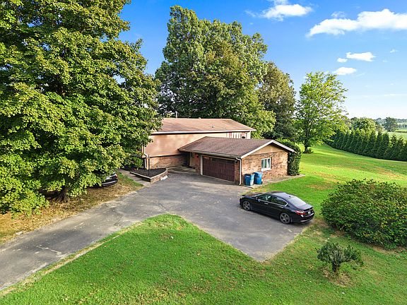 4th image of 442 Rule Shack Rd