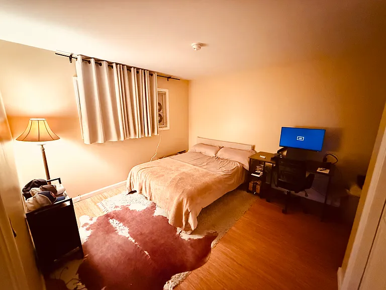 2434 Ozone Ct #1 — Photo 6