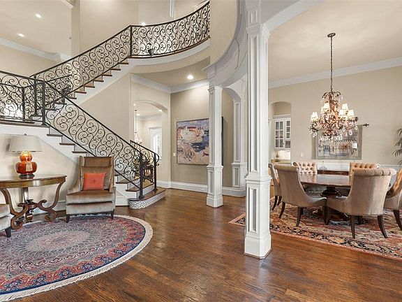 5th image of 6733 Lake Circle Dr