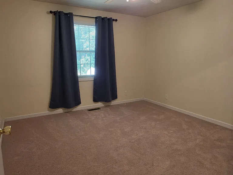 3115 Dogwood Ln — Photo 30