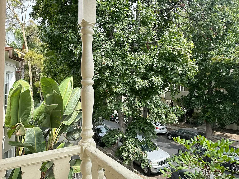 315 N Orange Grove Ave #8 — Photo 14