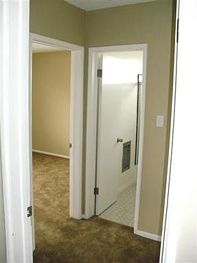 4th image of 3230 W 113th St APT F