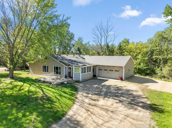 11966 235th St E, Lakeville, MN 55044