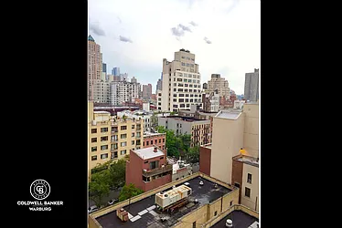 Rented by Coldwell Banker Warburg