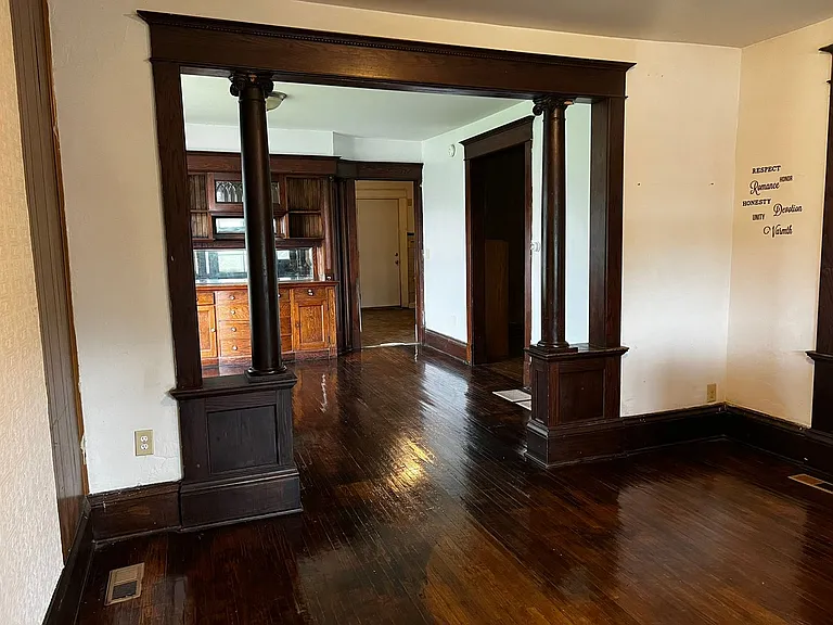 125 Como Ave — Photo 4