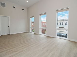For Rent: Urban Elegance at 1707 Eastern Ave Your Ideal City Lifestyle Awaits!, Baltimore, MD 21231