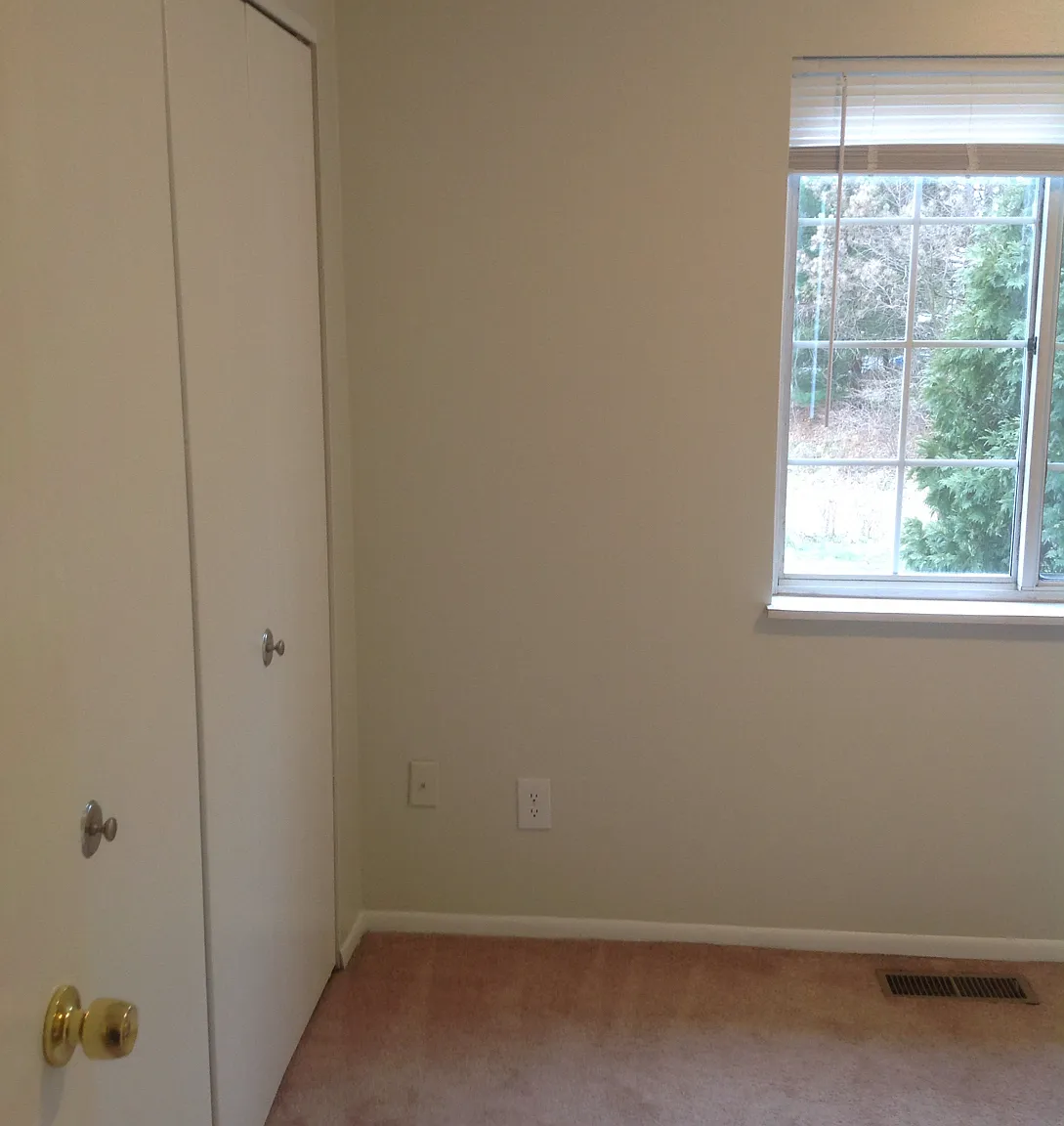 Brookpoint Apts-987 - B — Photo 1