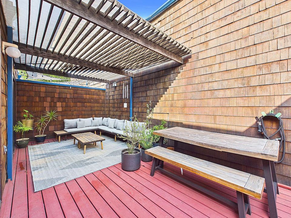 1st image of 56 Sereno Cir