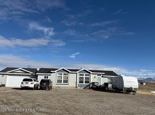 3 N Shoshone Trl, Pinedale, WY 82941