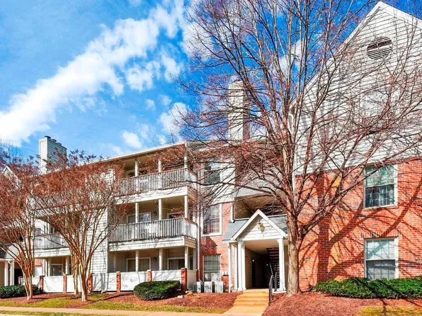3916 Penderview Dr, Fairfax, VA