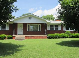 1719 South Dr, Madisonville, KY 42431