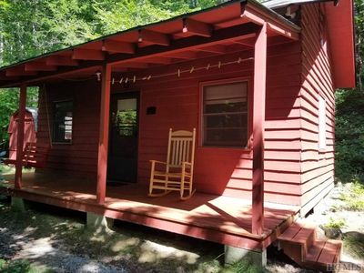 275 Thomas Rd, Scaly Mountain, NC, 28775