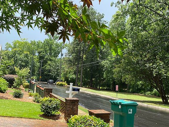 4th image of 2980 Anderson Cir SE