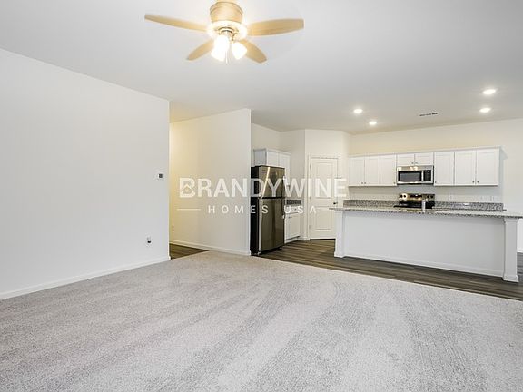 3rd image of 8245 Muscovy Dr