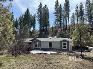 28 Johnson Creek Rd, Boise, ID 83716