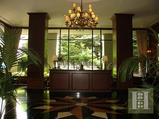 Rented by Halstead Real Estate | media 28