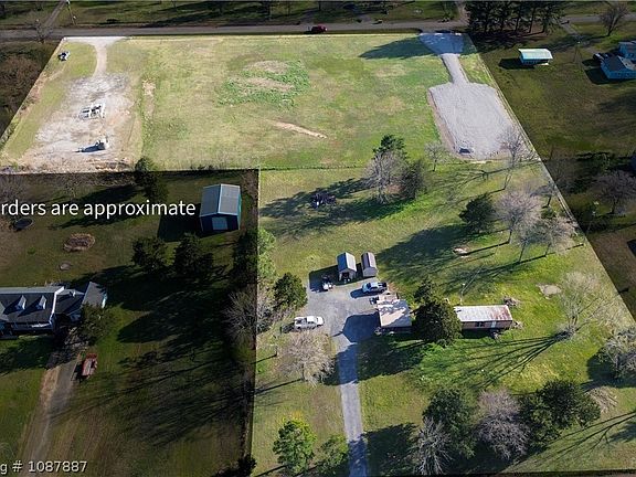 5th image of 5105 Country Aire Loop