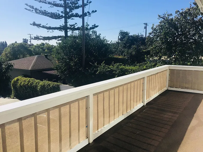 16 Lemon Dr — Photo 4