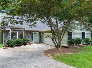 180 Waldrop Way, Fayetteville, GA 30215