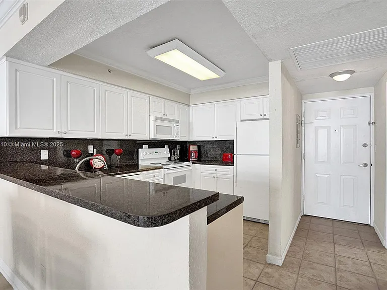 2501 S Ocean Dr #903 — Photo 13