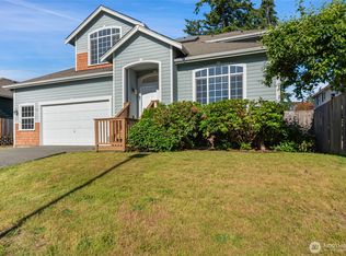765 Vashon Ave NE, Renton, WA 98059