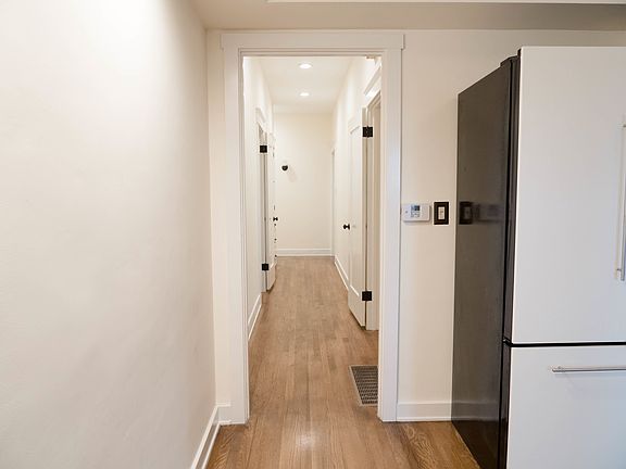 5th image of 4837 College View Ave