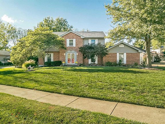 2nd image of 435 Londondary Dr