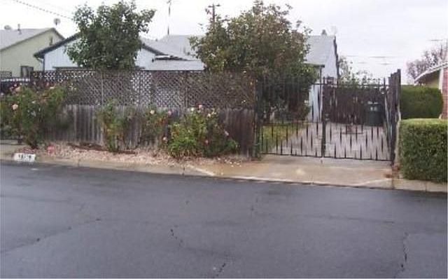 1st image of 16709 Fellowship St