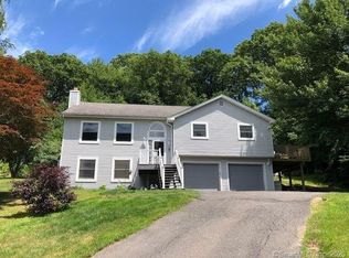 72 Chesterfield Ave, Wolcott, CT 06716