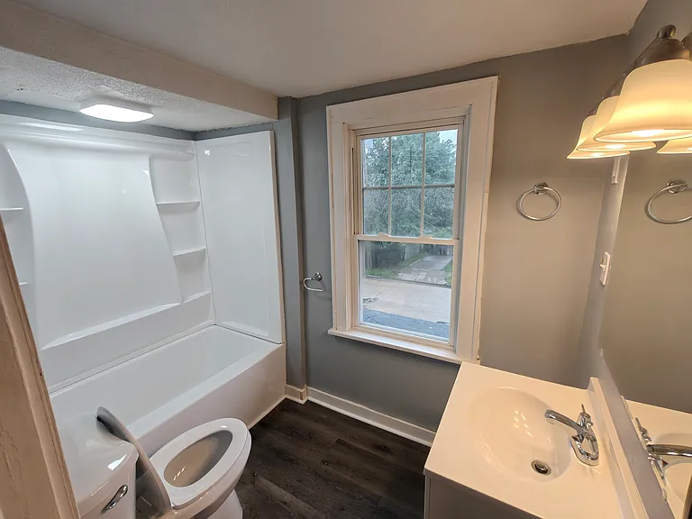 958 Inman St — Photo 22