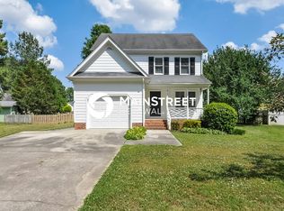 17 Brookwood Dr, Smithfield, NC 27577